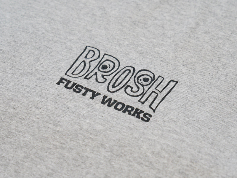 BROSH × FUSTY WORKS S/S TEE FACE LOGO