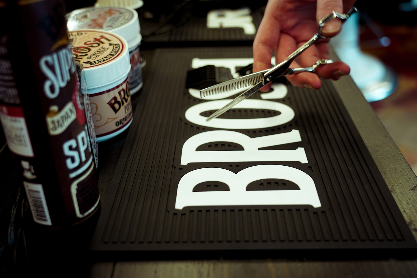 BROSH BOX LOGO TOOLMAT