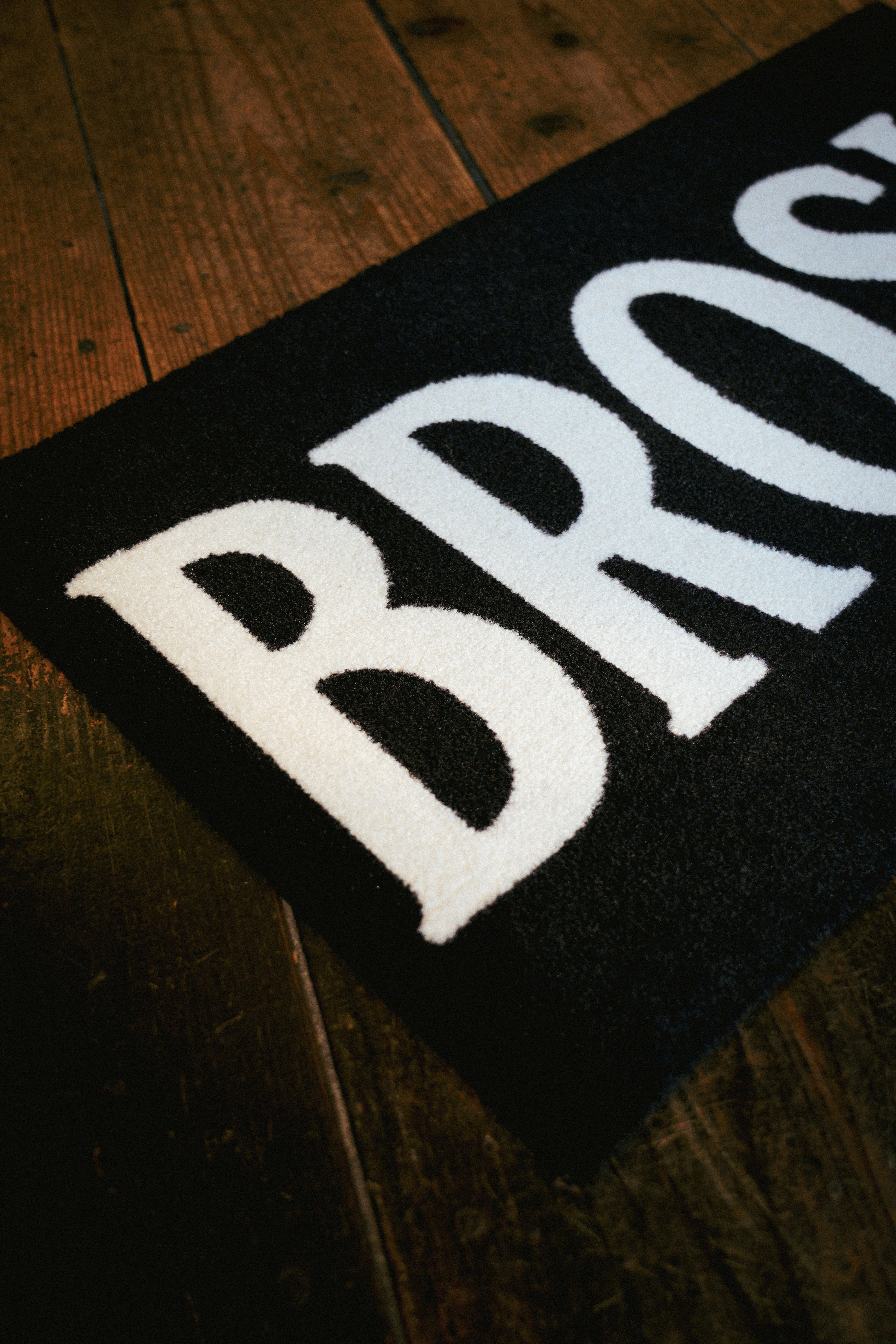 BROSH BOX LOGO RUG MAT